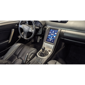 The Brainiac Plastics provides you the perfect Tesla Style kit for your 2005-2008 G35! Designed for an OEM fit and finish, the sturdy magnetic face plate allows for easy access to the tablet installed in your dashboard.