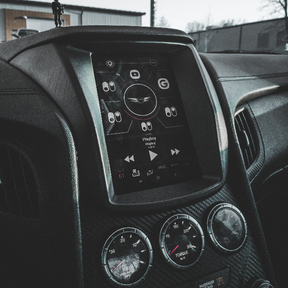 The Brainiac Plastics provides you the perfect Tesla Style kit for your 2013+ Hyundai Genesis Coupe! Designed for an OEM fit and finish, the sturdy magnetic face plate allows for easy access to the tablet installed in your dashboard.
